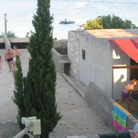 In With Seaview, Balcony, Air Condition, Wifi *